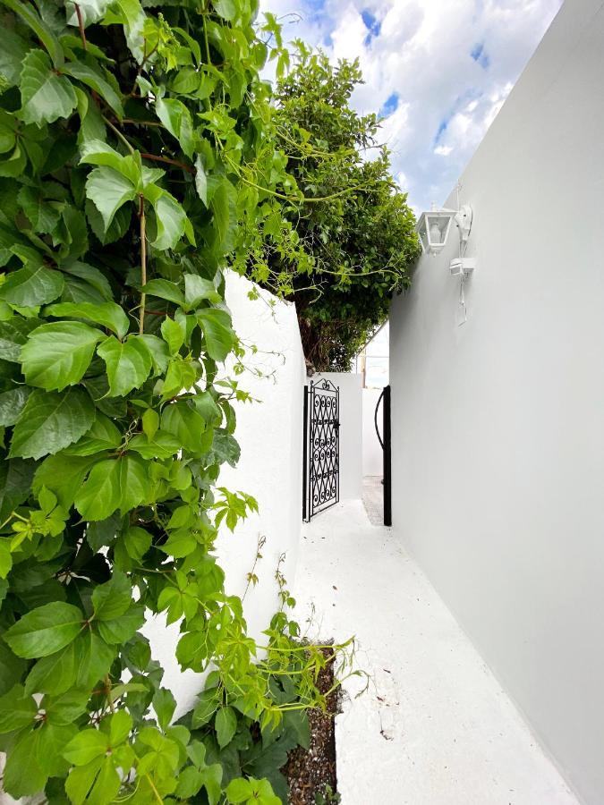 Arte Lindos Suites エクステリア 写真