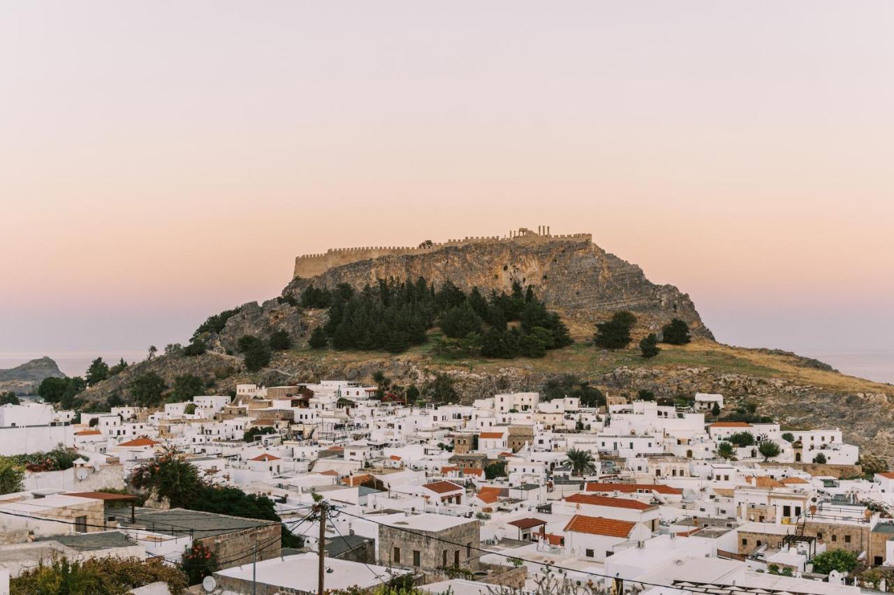 Arte Lindos Suites エクステリア 写真